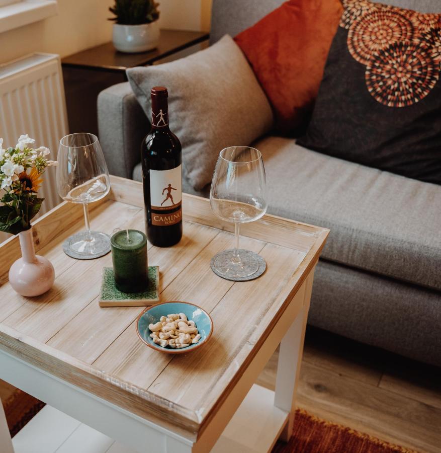 Neues Appartment, E-werk, Palladium, Carlswerk, Messe, Lanxess-arena *